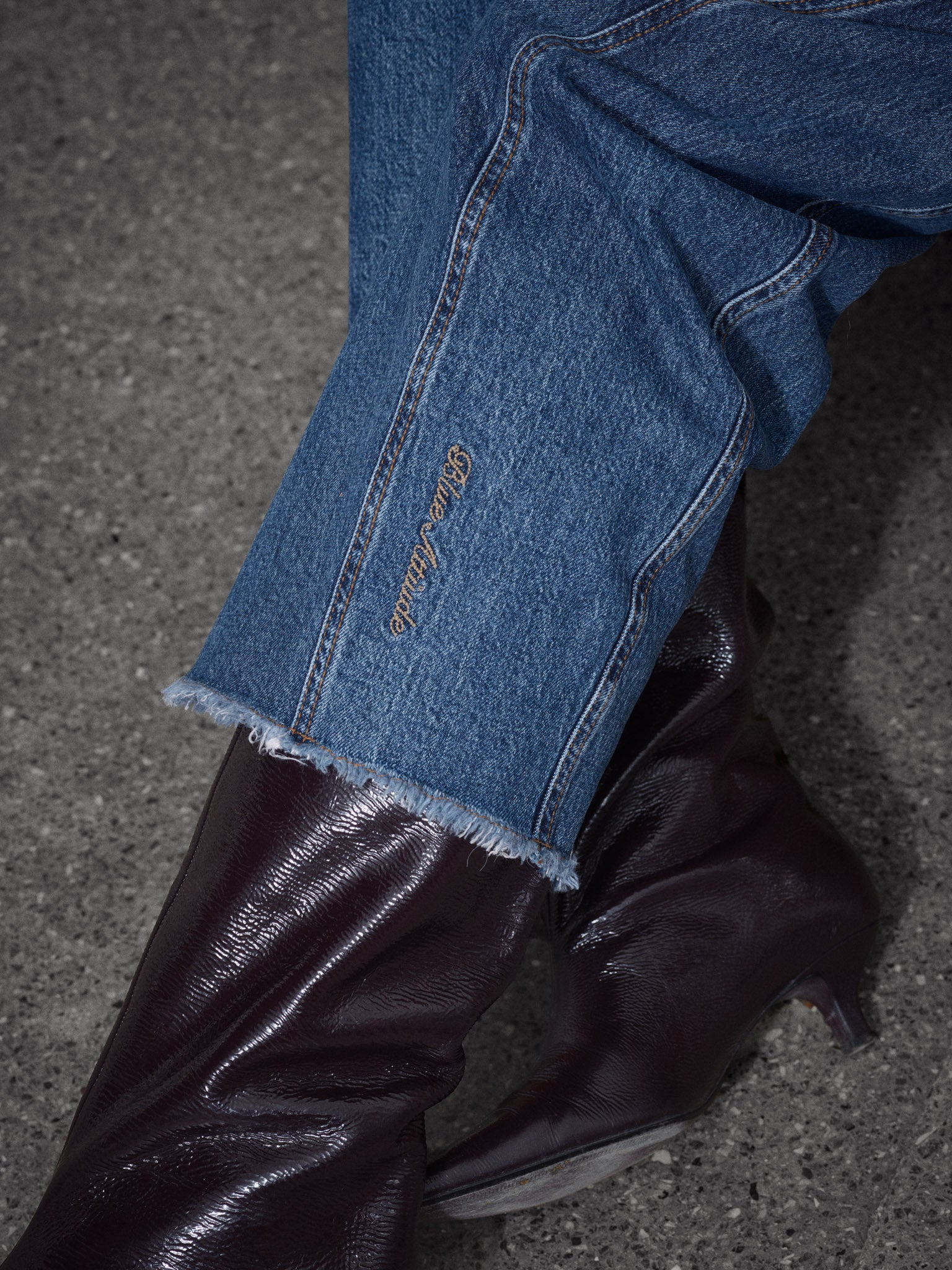 Modelshot / Blue / Detail